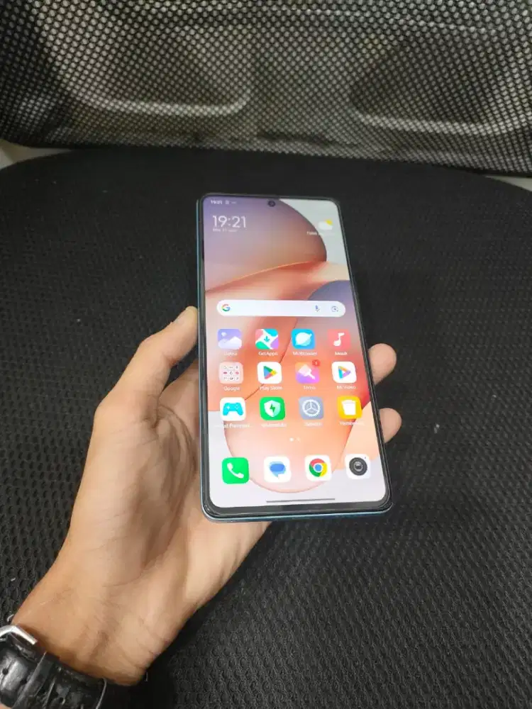 Redmi note 12pro 5g
Ram 8/256
Hp cas