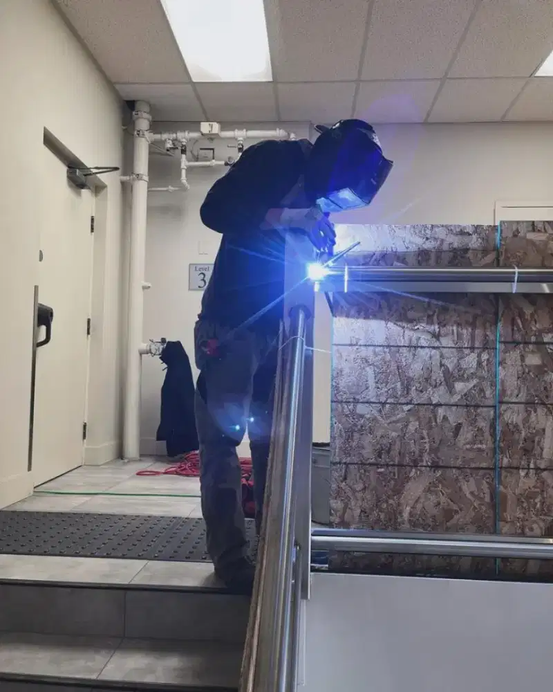 Tukang las kanopi tralis las stainless panggilan