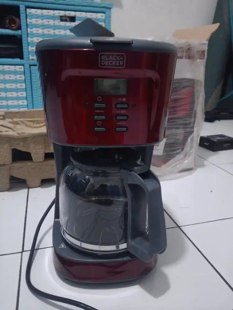 BLACK + DECKER 900W / mesin kopi listrik