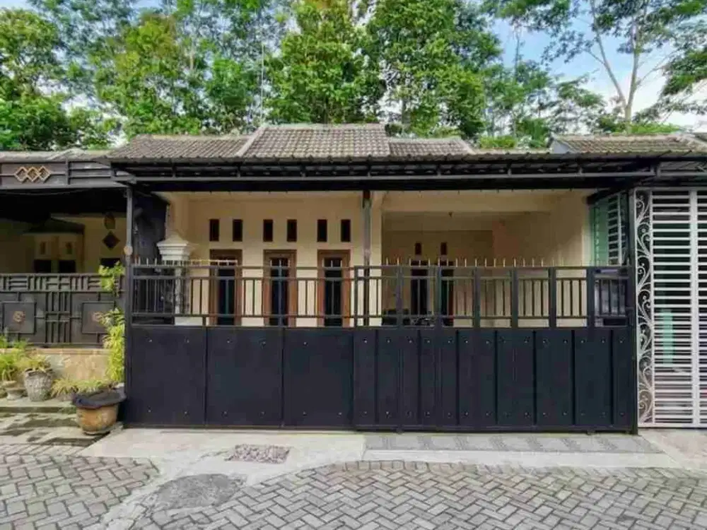 JUAL RUMAH PERUM TLOGO KANIGORO BLITAR