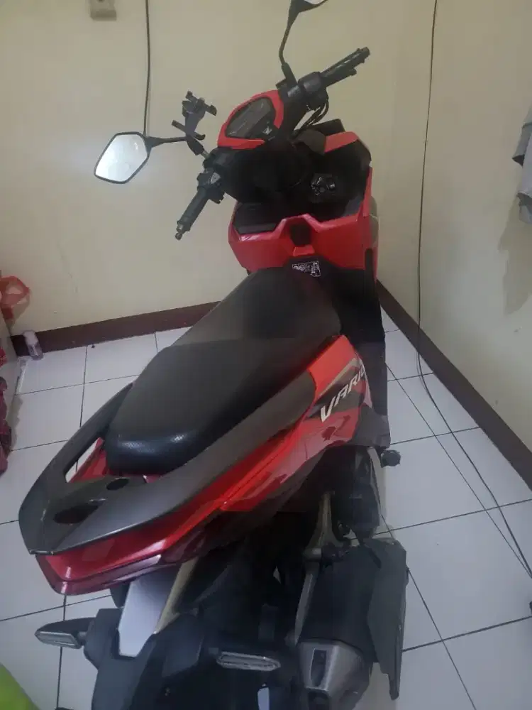 DIJUAL CEPAT: Honda Vario 125 CBS 2023 – Kondisi Mesin Prima.
