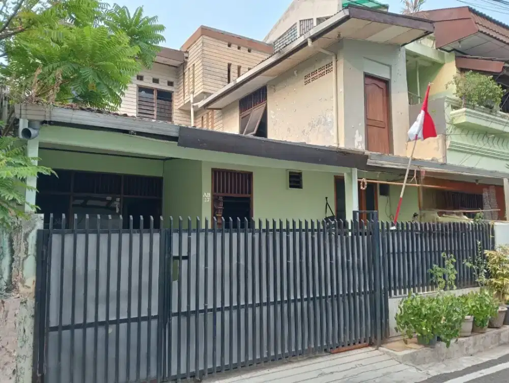 DISEWAKAN/ DIKONTRAKKAN RUMAH DI CIPINANG ELOK JAKARTA TIMUR