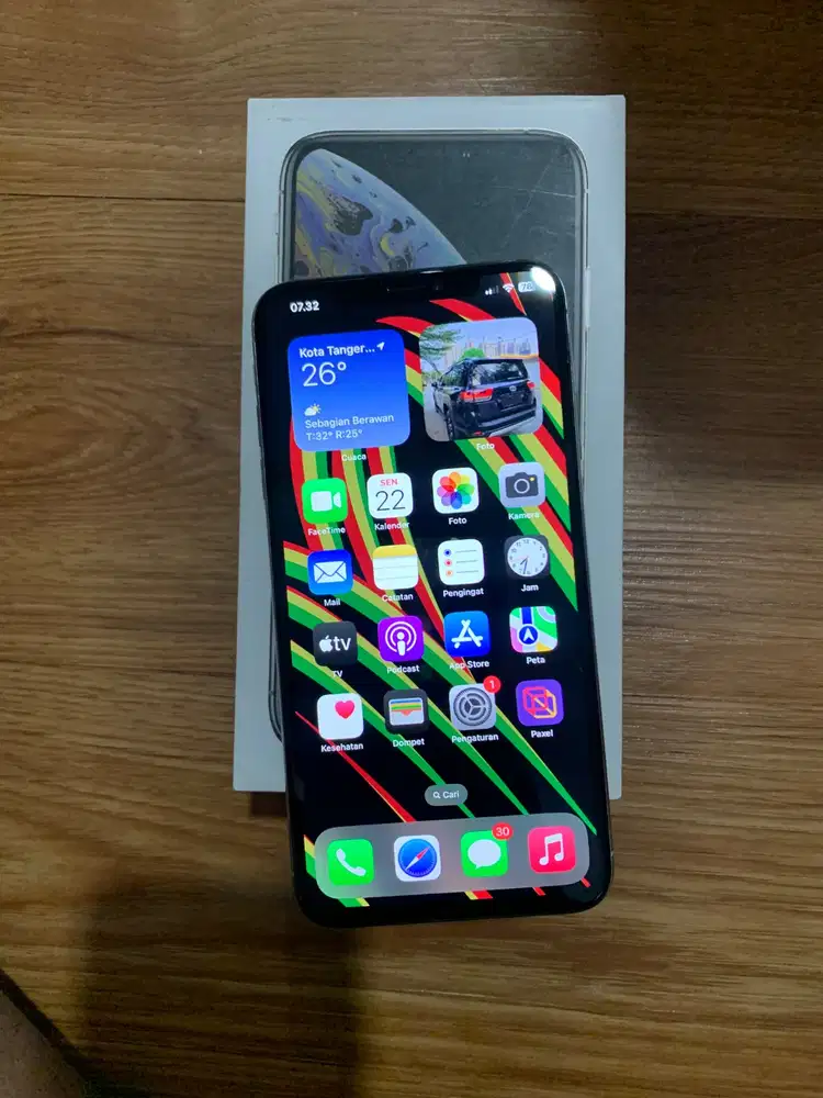 Iphone xsmax 64gb All Operator!