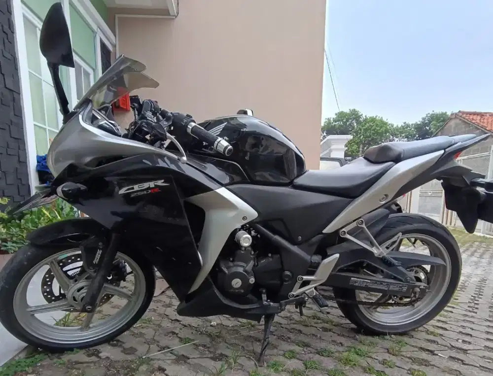 Jual motor CBR250R