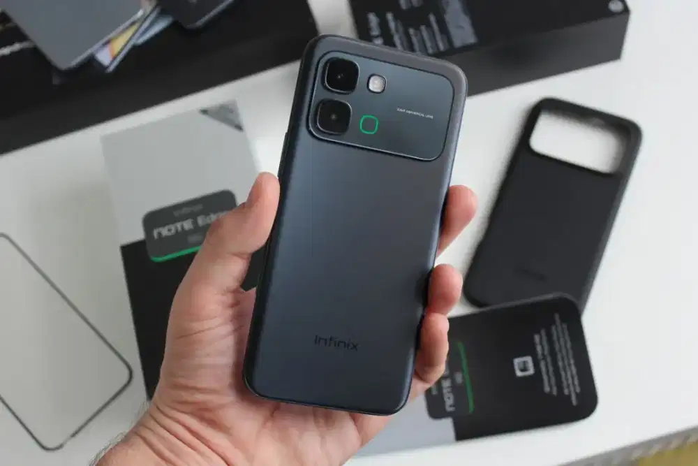 Infinix note edge 8/256 Gb