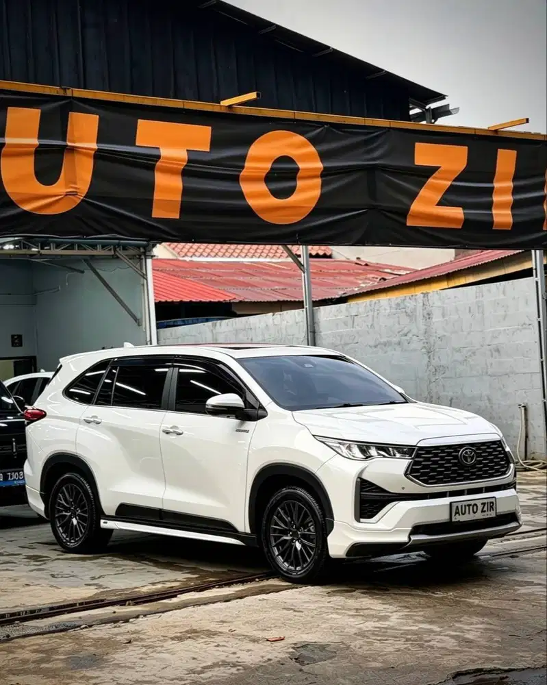 Toyota Innova Zenix Q Hybrid Modelista Putih 2023 Tdp Murmer Ori Baru