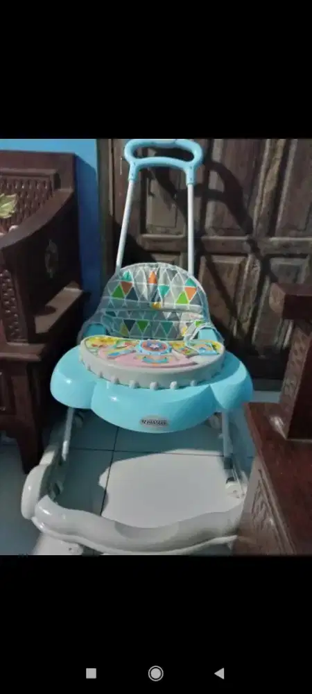Dijual kereta jalan bayi