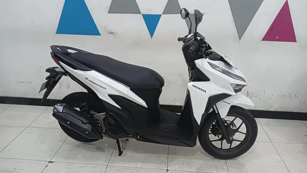 Honda New Vario 125 CBS ISS Albino 2020 DP.500 ribu