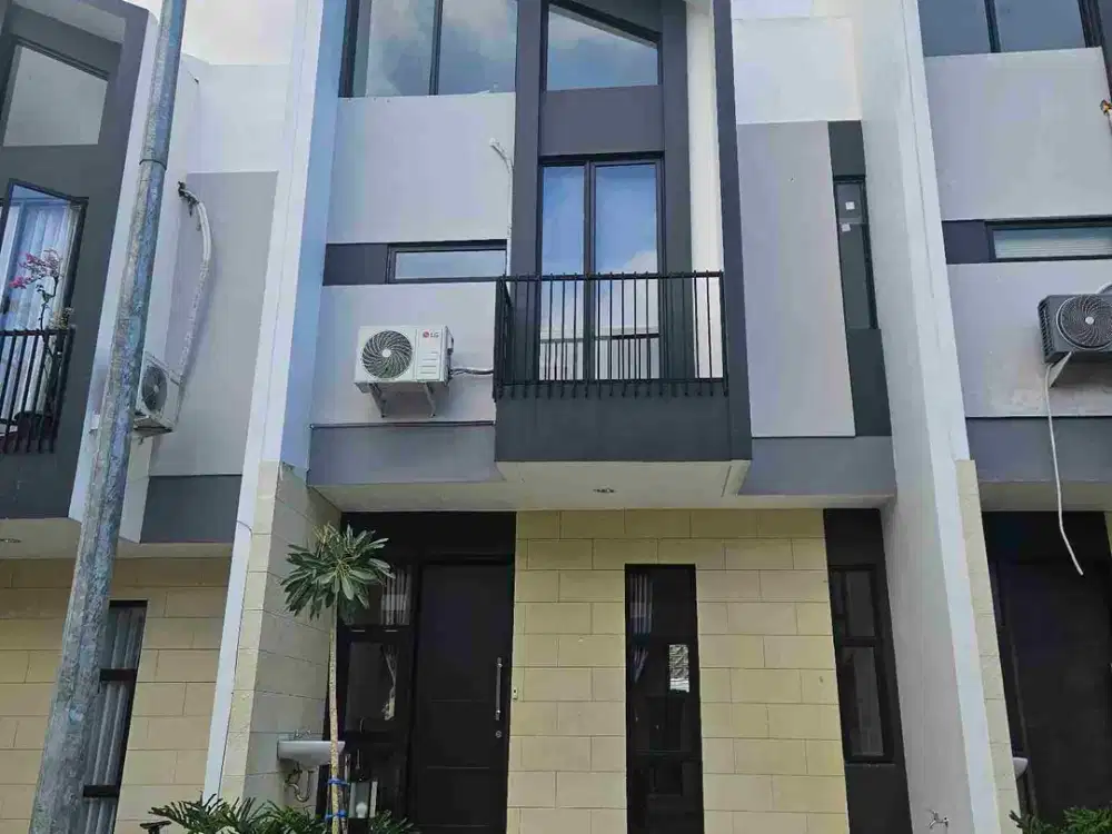 DISEWAKAN RUMAH GRANDCITY CHEVILLE