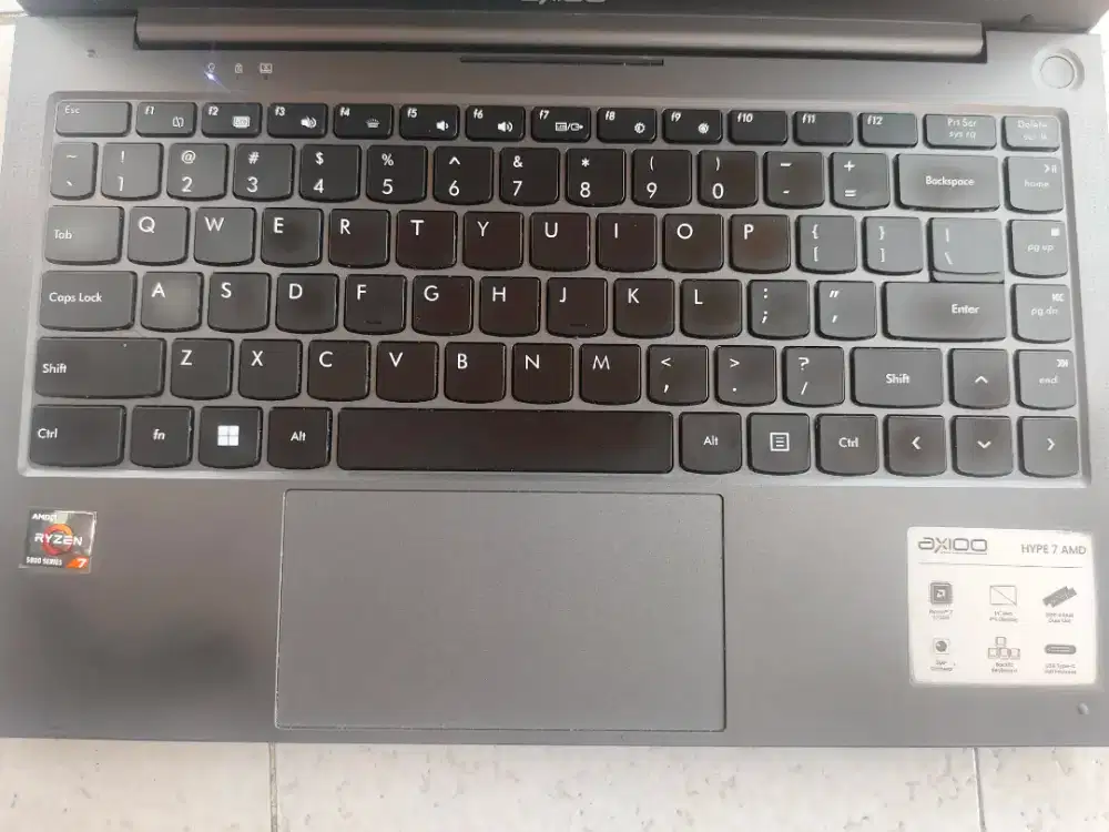 Laptop Axio Hype 7