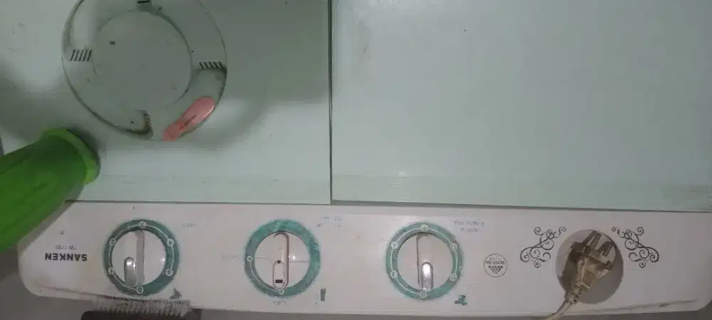 Dijual mesin cuci sanken