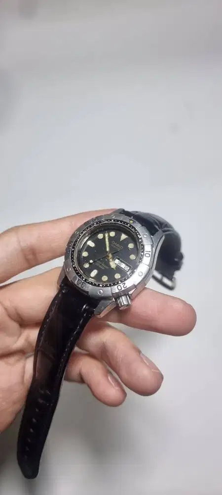 Jam tangan casio md 711 diver jdm divers vintage analog rare