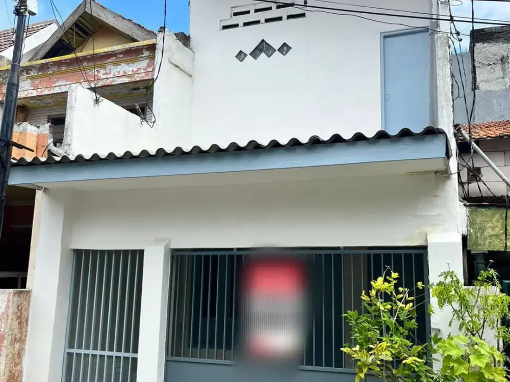 Rumah Karang Empat area Kenjeran