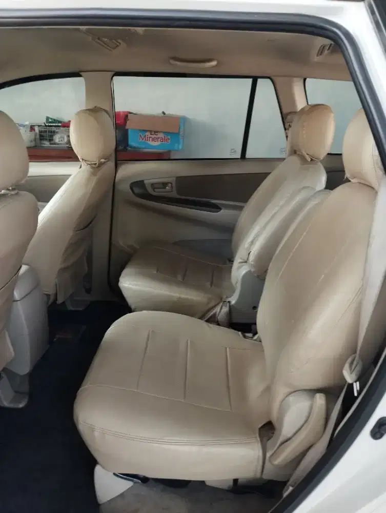 Dijual inova tipe  G luxury 2015