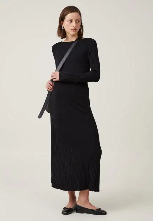 Urban & co Dress Gamis Muslim Lengan Panjang Black