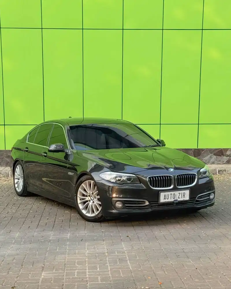 BMW 528i 2014 CashCreditHargaSama