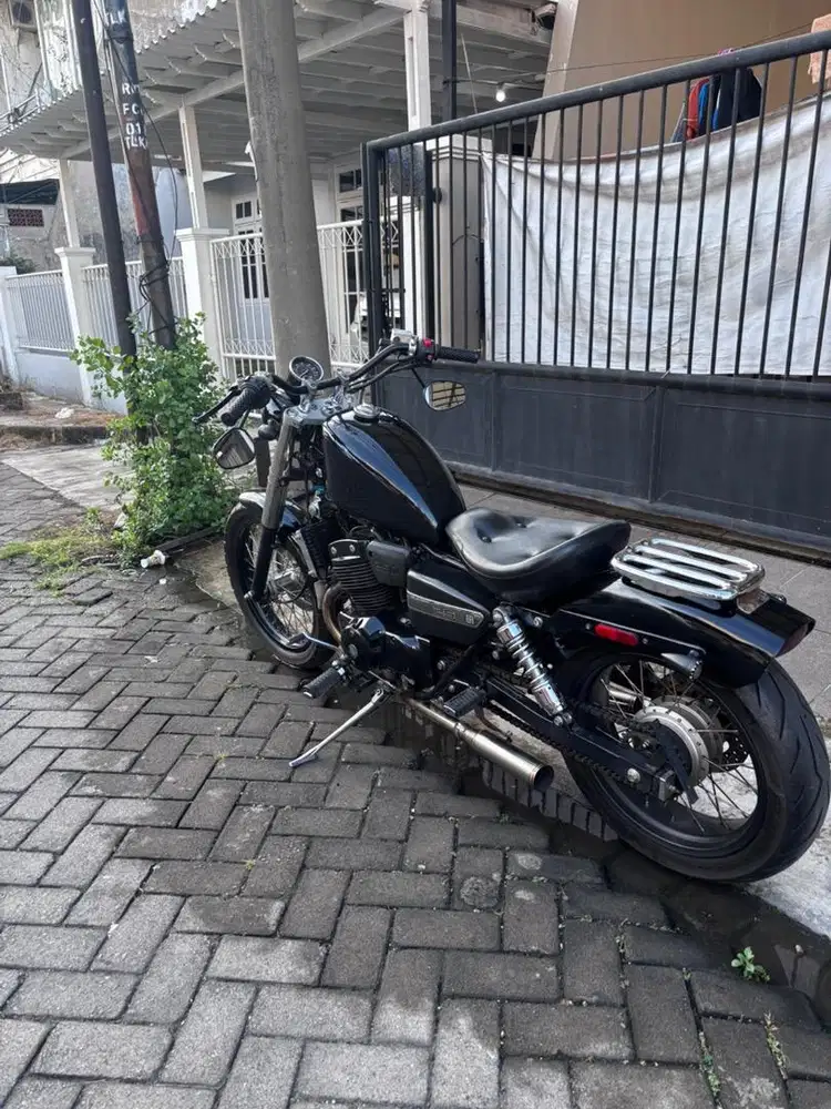 Benelli PE 250 2023 Bobber
