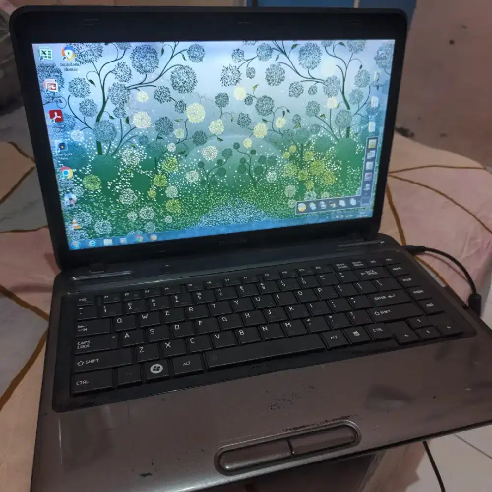 LAPTOP TOAHIBA JUAL SEADANYA