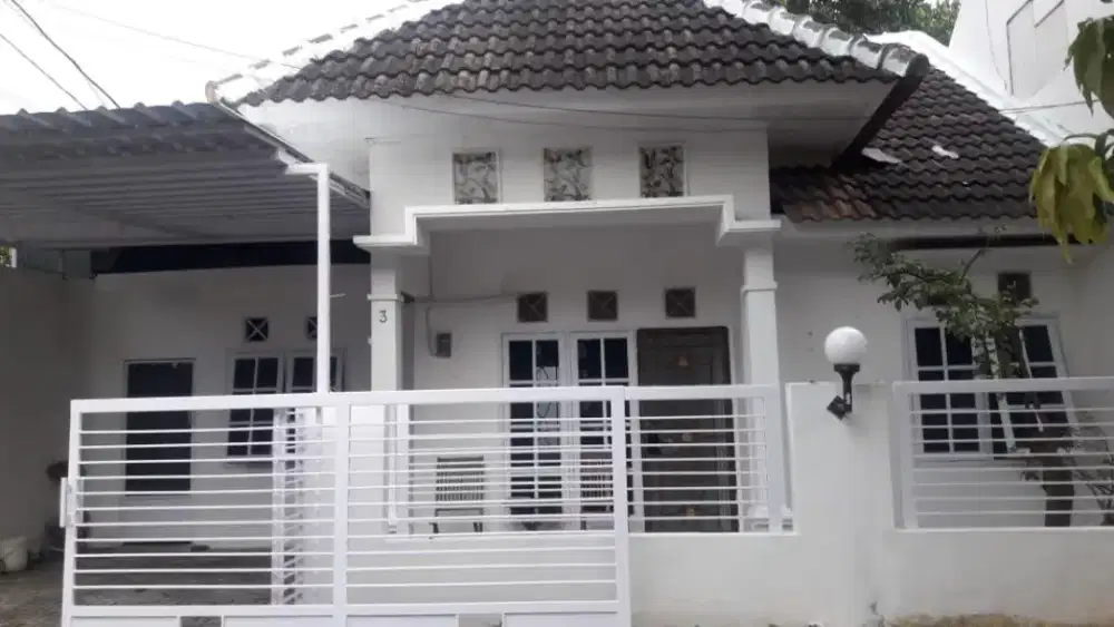 Di Kontrakan Rumah & Perabotan Jl.Wolter Monginsidi Semarang