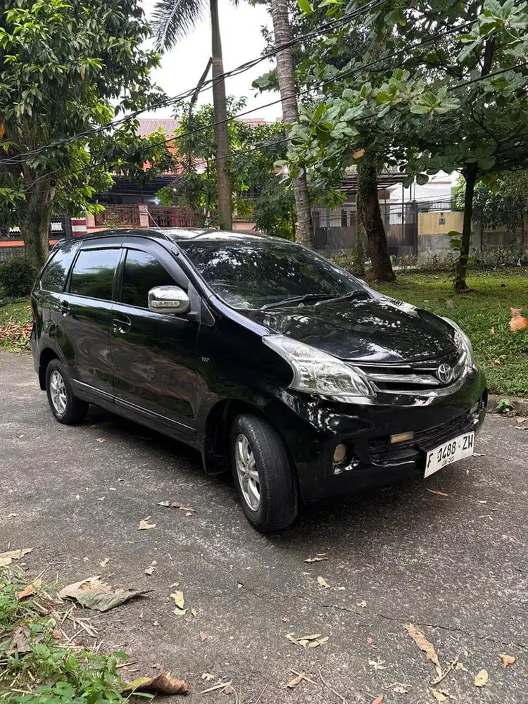 Avanza G 1.3 AT 2012