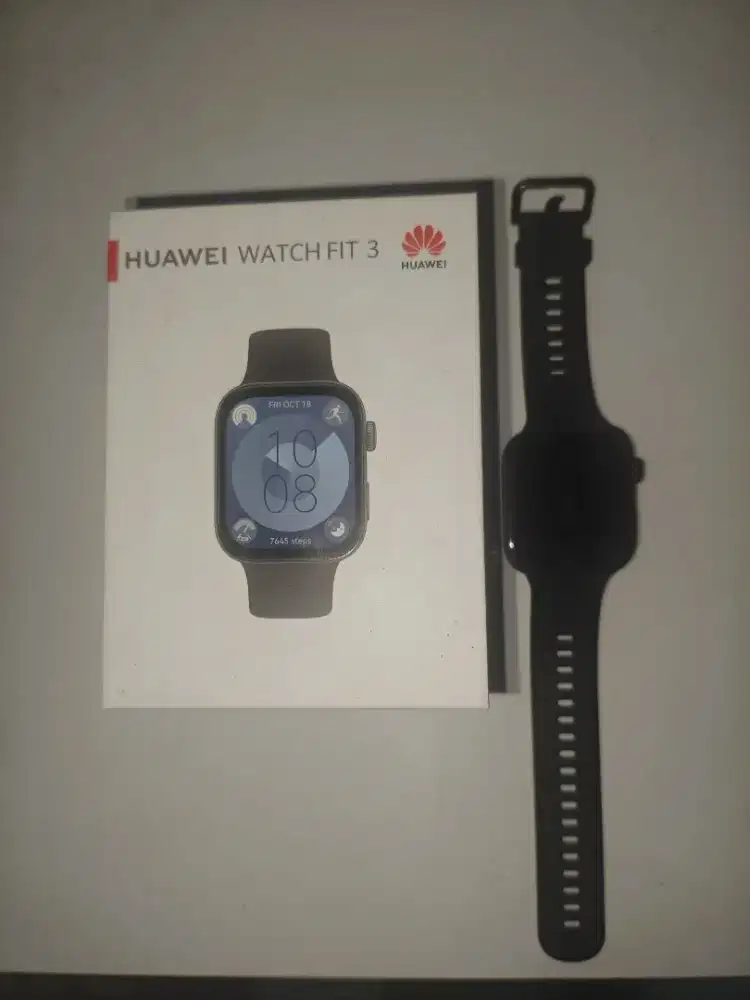 Jam smartwatch huawei fit 3