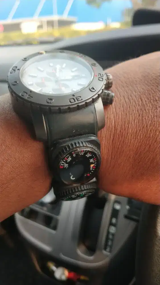 Jam tangan expedition