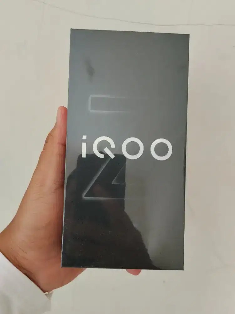IQOO z11 5G 12/256 Garansi resmi Indonesia