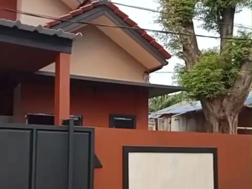 Dijual cepat rumah di Cipete Tangerang