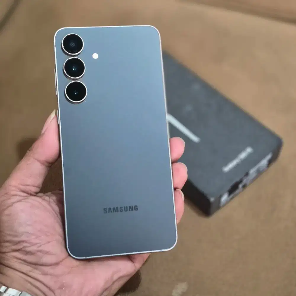 Samsung S25 Fe 5G 8/256Gb