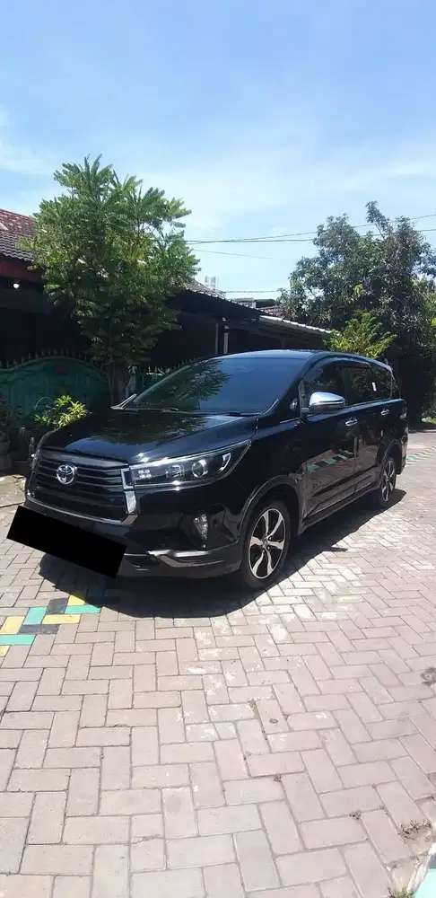 Innova Venturer Diesel  2021