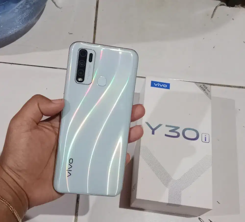 Vivo y30i ram 4/64 fullset .
