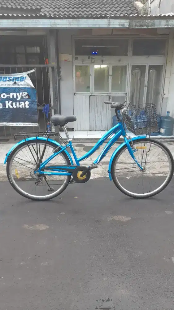 Dijual/TT  sepeda lady wimscycle starlite uk 26x1 3/8 orian siap pakai