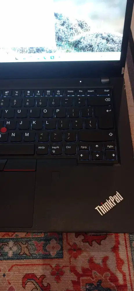 LENOVO THINKPAD CORE i5 GEN 8 LAYAR SENTUH