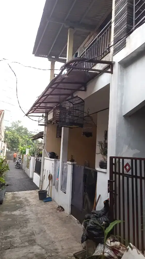 JUAL RUMAH DKT STASIUN TANJUNG BARAT