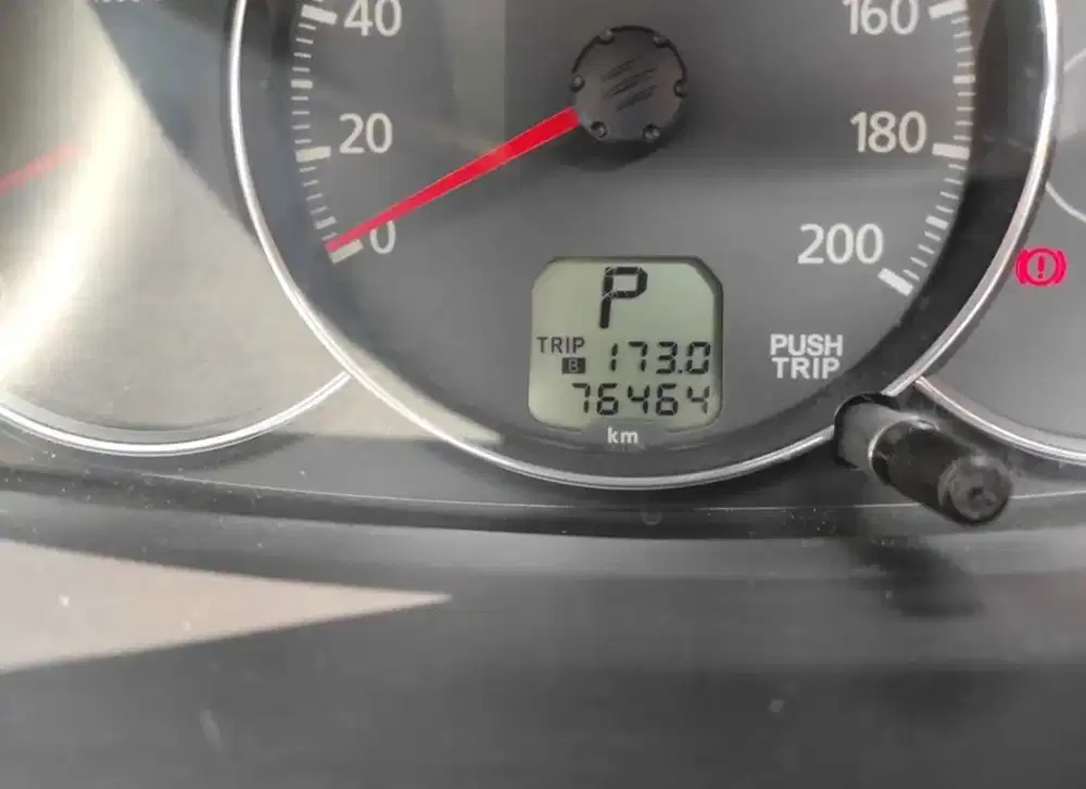 Low Km ! Mitsubishi Pajero Sport Exceed 2.5 Matic Warna Putih Thn 2013