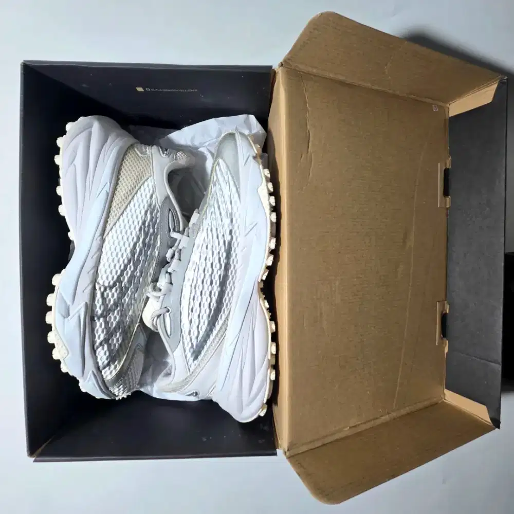 Sepatu Sneakers Puma Spirex Speed White Feather Gray Original