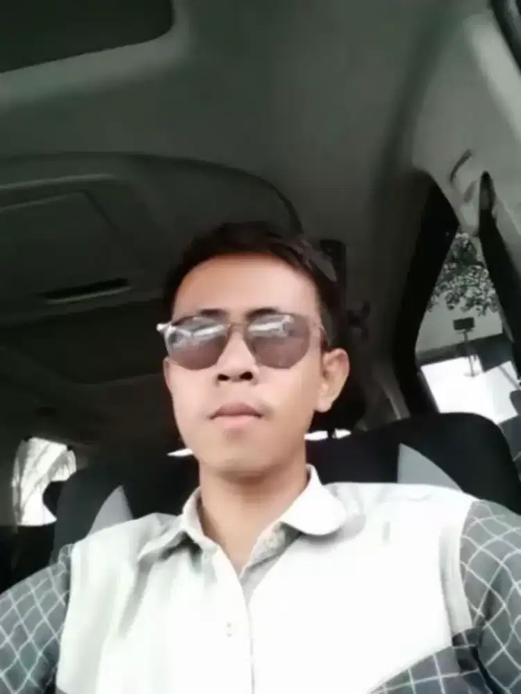 Mencari pekerjaan sebagai supir pribadi