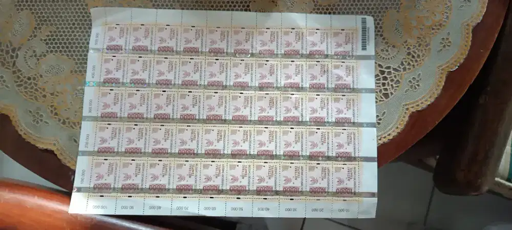 Materai 10.000 dijual nego