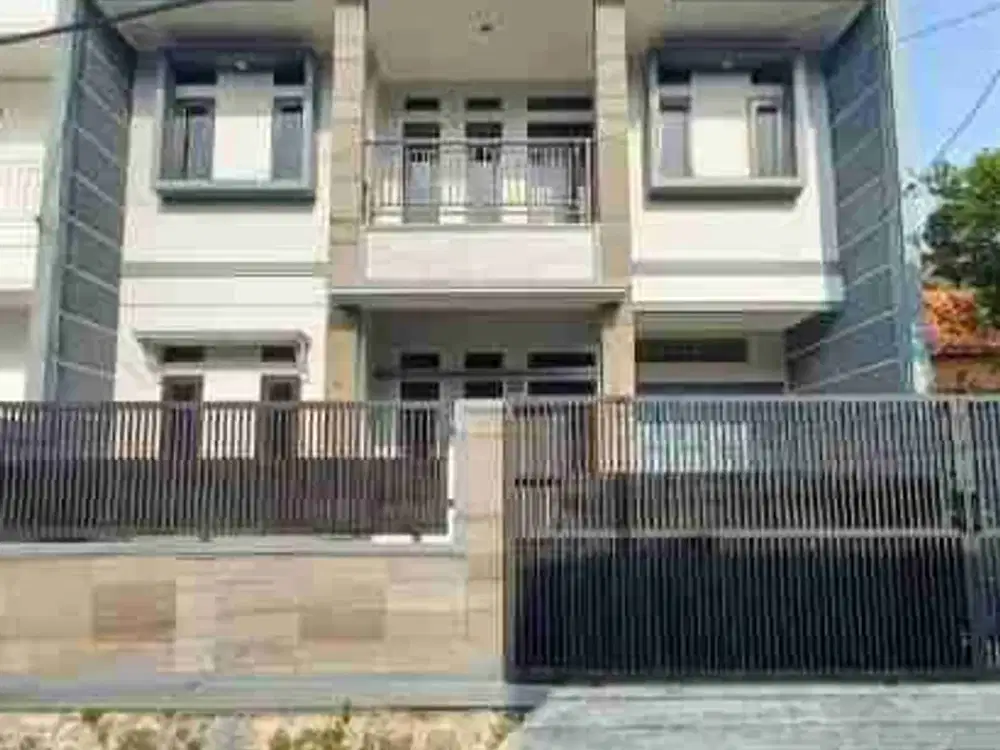 rumah luas 142 strategis di sayap asmarandana maskumambang turangga