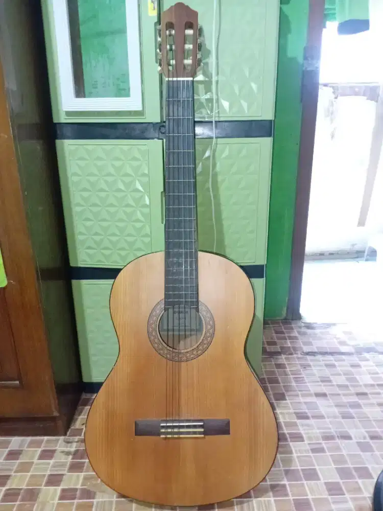 Gitar Yamaha C30M (Second)