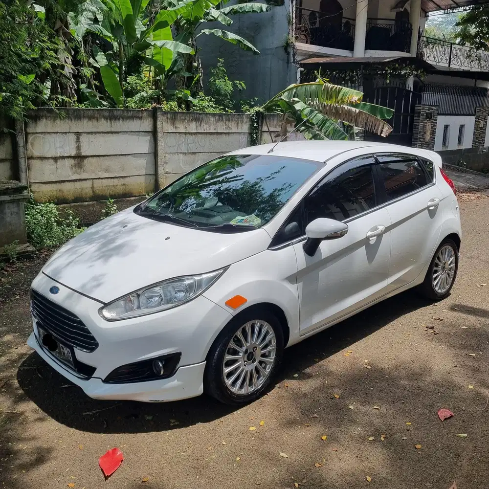 Ford Fiesta 2014 Bensin