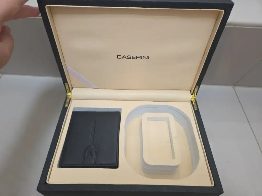 Dompet premium pria + box mewah merk Caserini