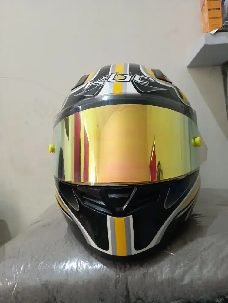 Helm fulface KBC