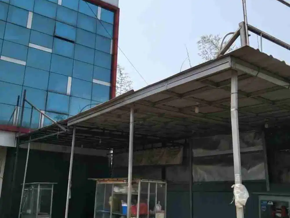 Disewakan Ruko 4 Lantai Strategis di Jl. Raya Pekayon Kavling 12, Bekasi Selatan