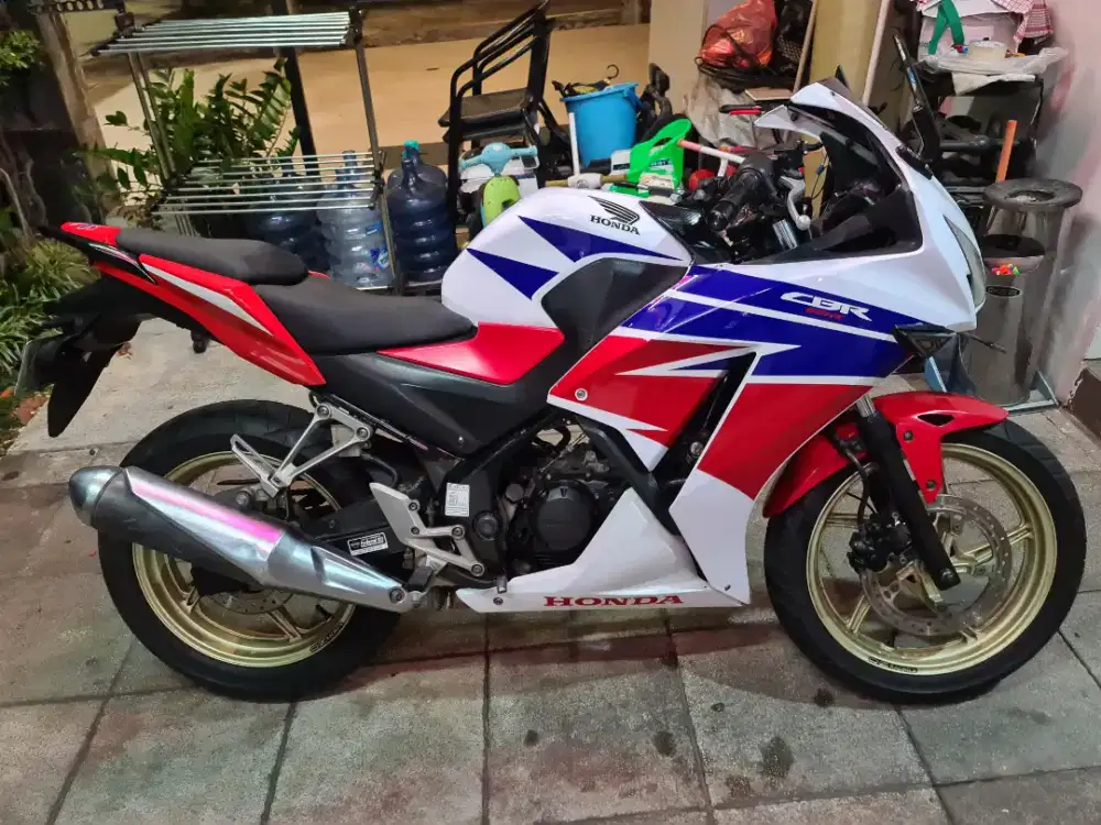 Cbr 150r kesayangan