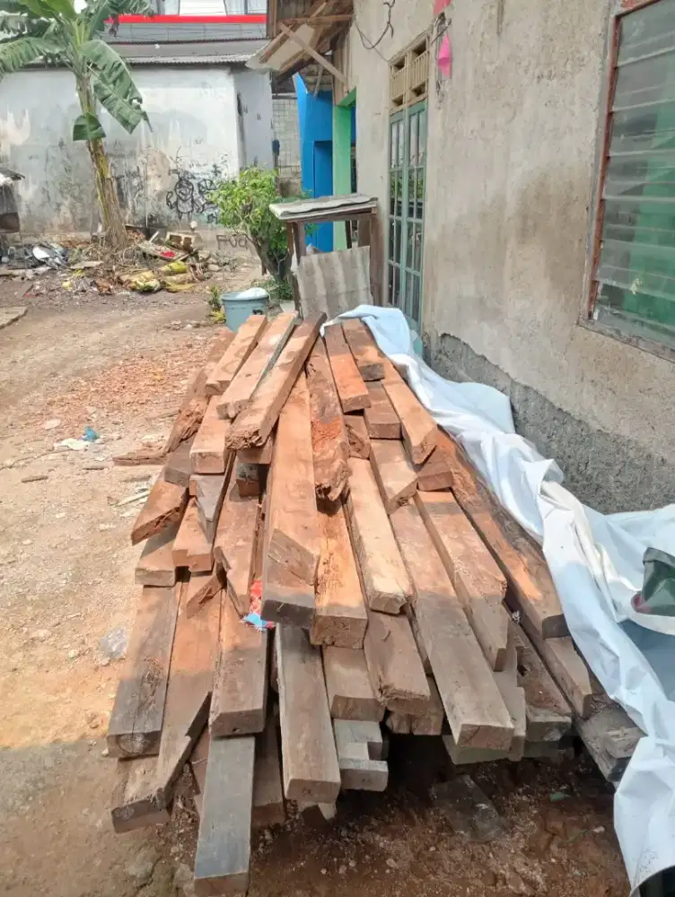 Jual kayu bekas bongkaran rumah