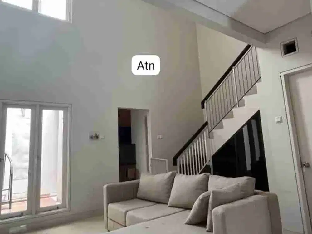 Di sewakan rumah furnished . Raffles Hills Cibubur.