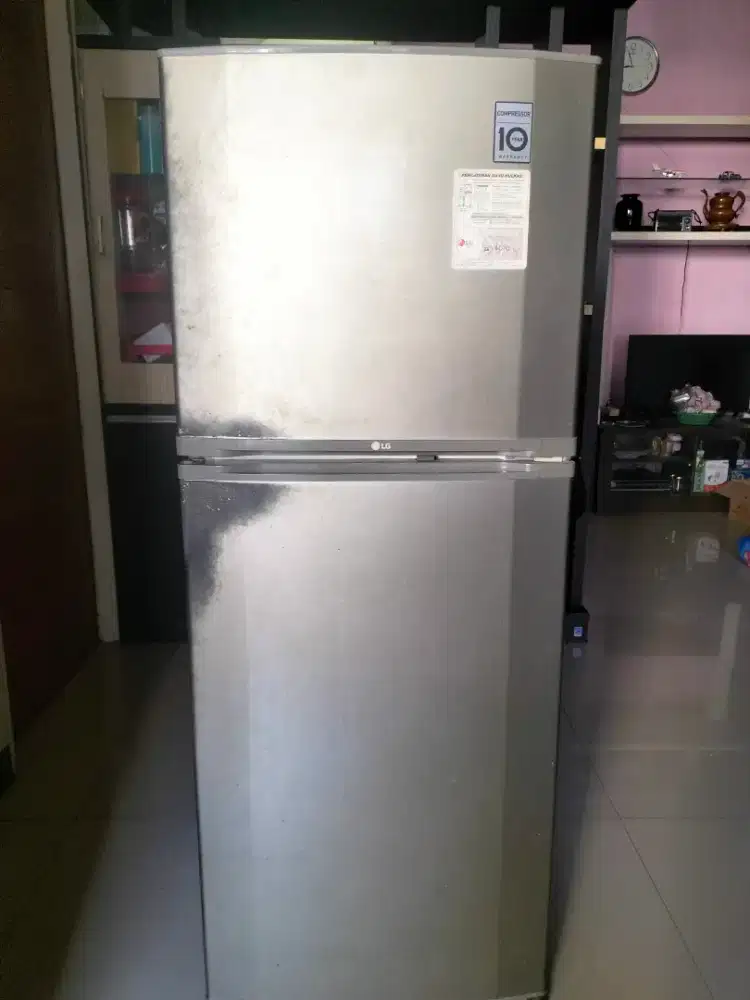 Kulkas LG 2 pintu