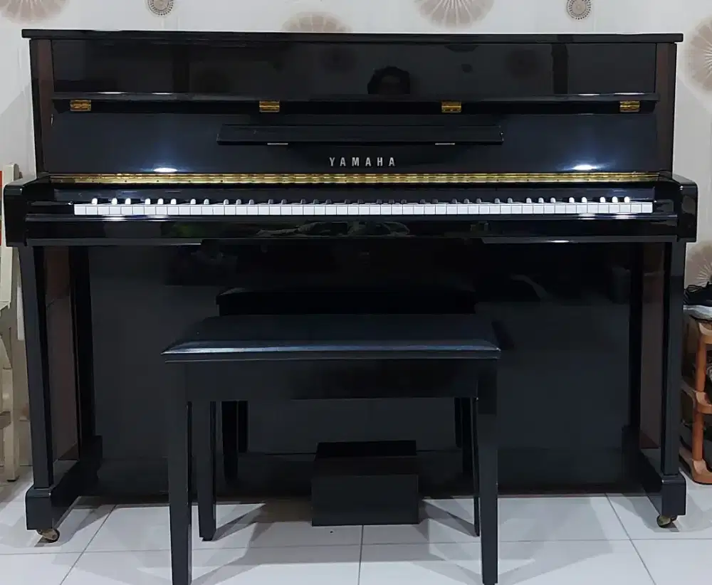 Piano Yamaha upright JX113T PE