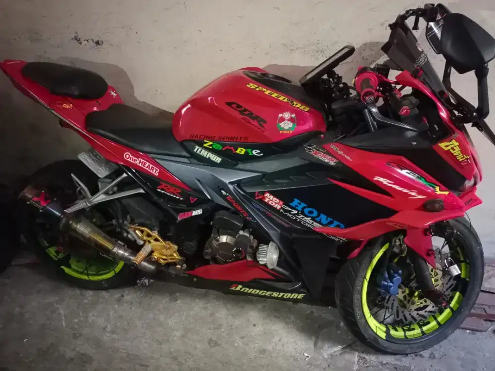 Motor CBR 150 thn 2017